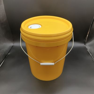 سطل 18 لیتری روغن صنعتی با نوزل زرد قابل انباشت 20 لیتری سطل پلاستیکی