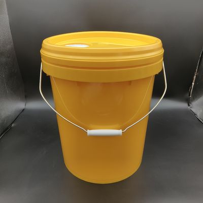 سطل 18 لیتری روغن صنعتی با نوزل زرد قابل انباشت 20 لیتری سطل پلاستیکی