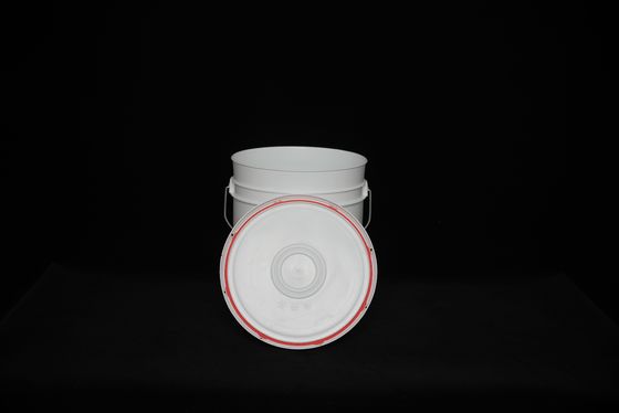 بالکه های پلاستیکی سفید دور 5 گالن مقاوم در برابر اشعه UV با پوشش برای صنعت کشاورزی مواد غذایی پزشکی